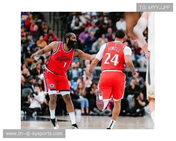 _快船队配合默契，攻防皆佳_，快船组合